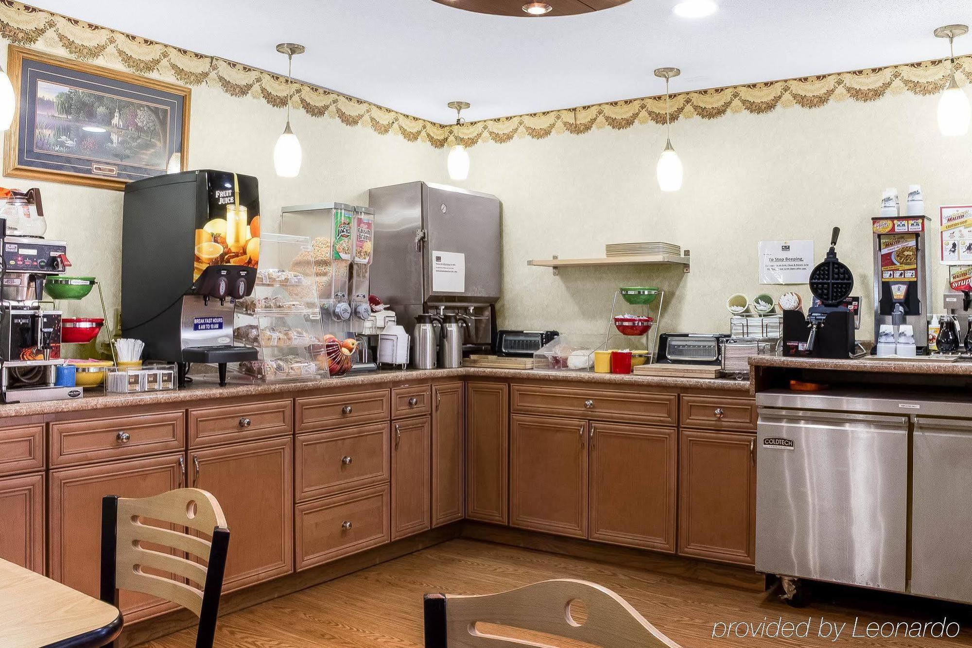 Econo Lodge Grand Forks Zewnętrze zdjęcie