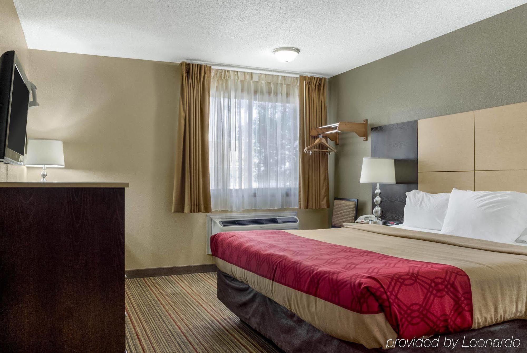 Econo Lodge Grand Forks Zewnętrze zdjęcie
