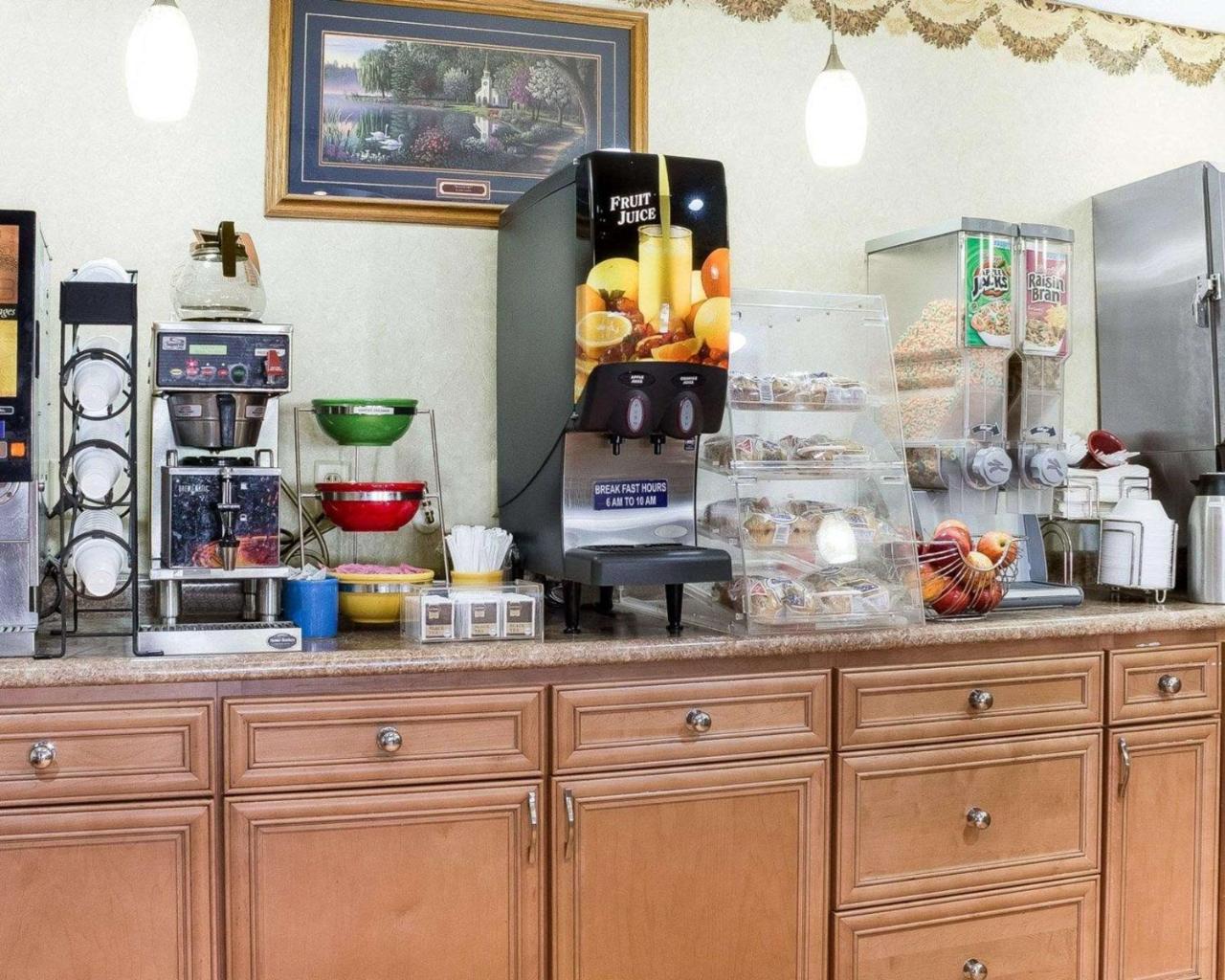 Econo Lodge Grand Forks Zewnętrze zdjęcie